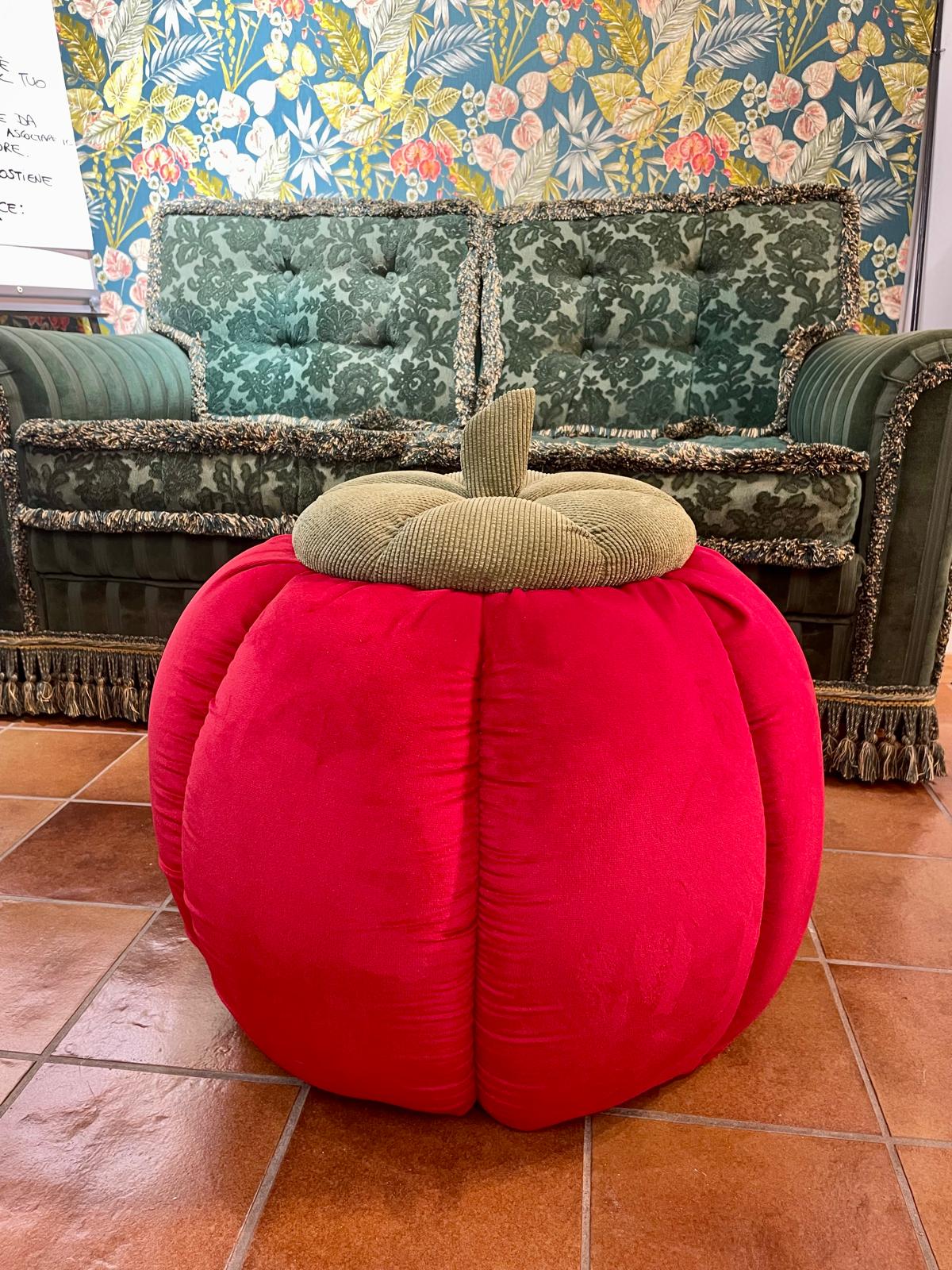 PeperOne – Pouf di Design Artigianale
