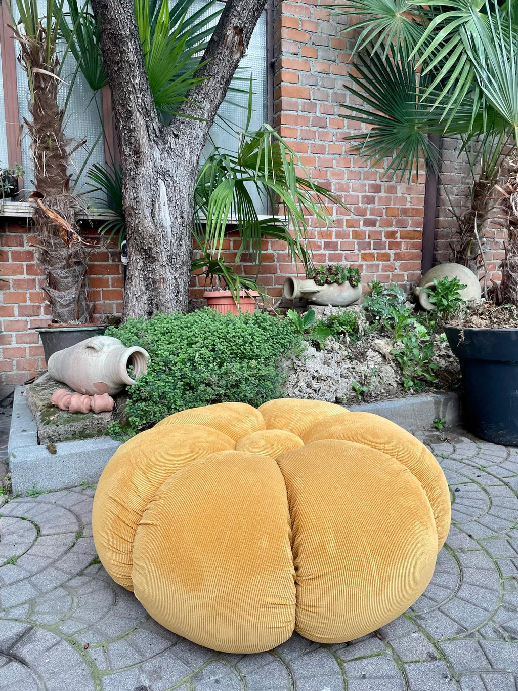 Pouf PoumpKing Atelier - Pouf di design artigianale